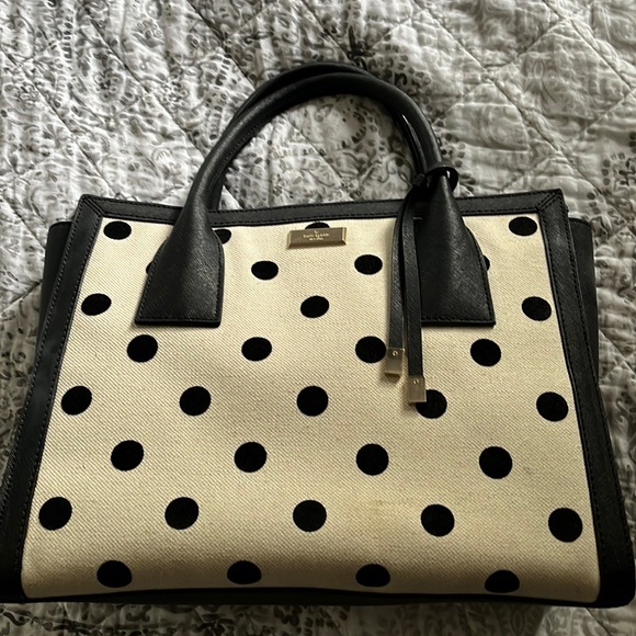 kate spade Handbags - ♠️Kate Spade Polka Dot Satchel♠️